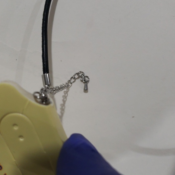 Polished Silver Arrowhead Pendant Necklace – Sleek Statement on Black Cord, 20" - Picture 6 of 9